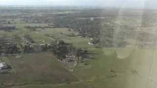 preview picture of video 'Landing at Melbourne, Australia Rwy16 Left Side'