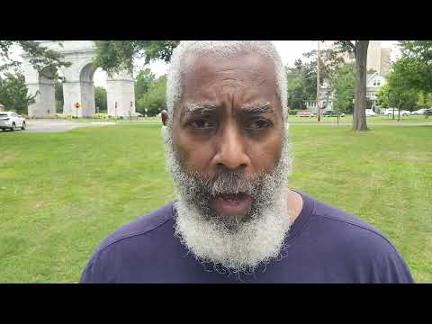 Vlogging on location with the information: Episode 1. The Arch Of Titus ( Replica ) .