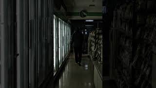 【視聴者から届いた怖い話 #1】閉店後に残る客