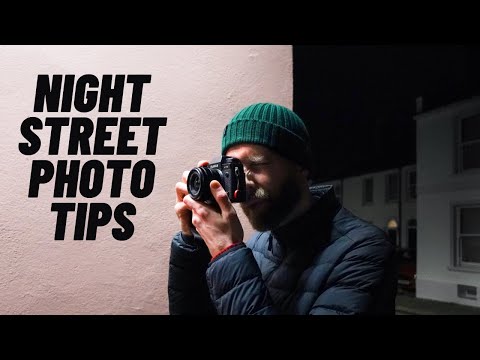 9 Essential Night Street Photography Tips