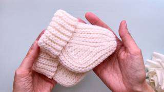 ✨🧶 Knitted Booties in 1 Evening?! NO! It's CROCHET! The Genius Hack They DON'T Want You to Know! 👶💖