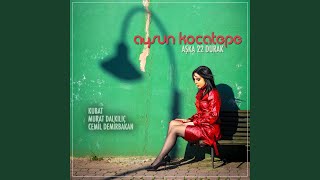 Küçük Bir Aşk Masalı / Tutamıyorum Zamanı Music Video