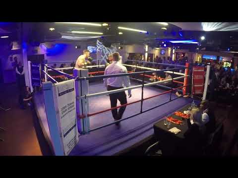 Fight 08   Jakub Blaszk vs Darren James