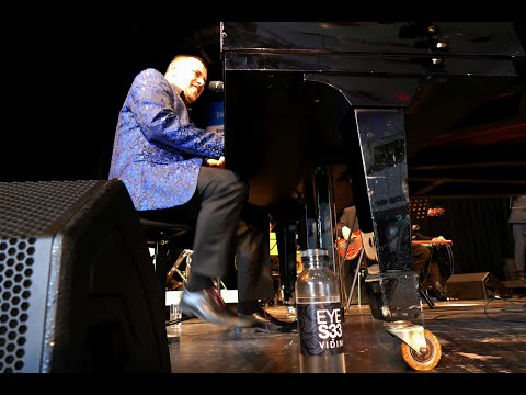 Hit the road jack_ Uros Perich &Groove Band /Tribute to Ray Charles