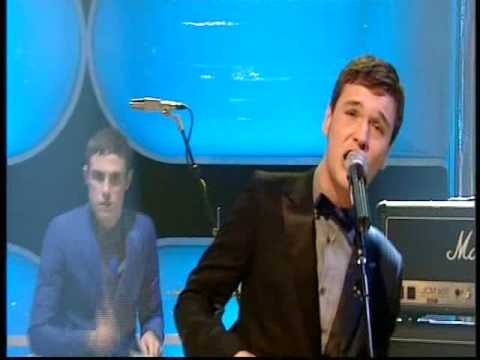 The Ordinary Boys Vs Lady Sovereign - Nine2Five Live TOTP