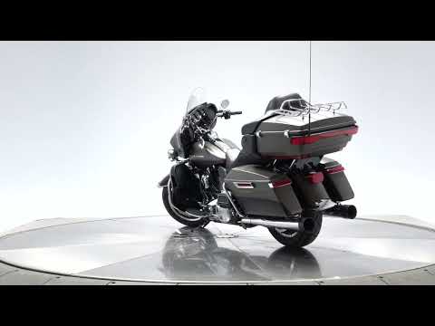2019 Harley-Davidson FLHTK Ultra Limited in Industrial Gray Denim and Black Denim
