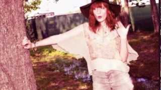 Florence + The Machine - Breaking Down (HQ)