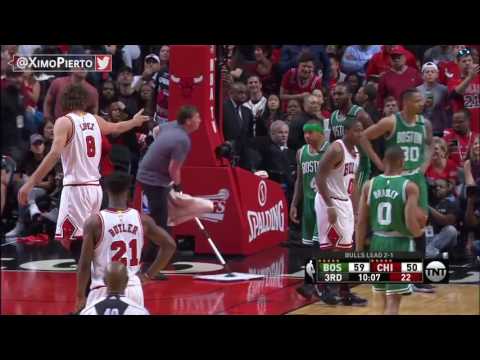 Robin Lopez Ties Jae Crowder's Shoe | Celtics vs Bulls | Game 4 | April 23, 2017 | 2017 NBA Playoffs