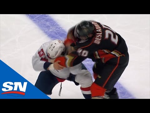 Vidéo: Nicolas Deslauriers a CASSÉ la FACE de Radko Gudas...