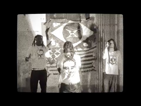 Miniatura de FACAS E MACHADOS