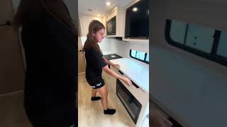 New 2027 Winnebago Thrive 25RLS