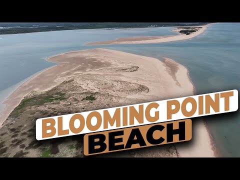 Blooming Point Beach, Prince Edward Island (drone overview)