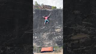 Video thumbnail of La placa interminable, 6a. Alcañiz