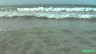 preview picture of video 'Bintan island (Indonesia), The Pacific ocean... May 29, 2012'