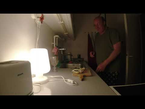 MongoTV_12854 - Min Natmad - BOLLE Med Syltetøj og OST