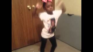 Dlow -Groovy challenge (kamia)5yr old