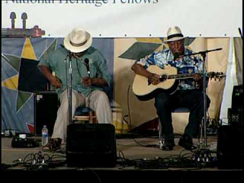 John Cephas and Phil Wiggins - "Dog Days of August" [Live at Smithsonian Folklife Festival 2003]