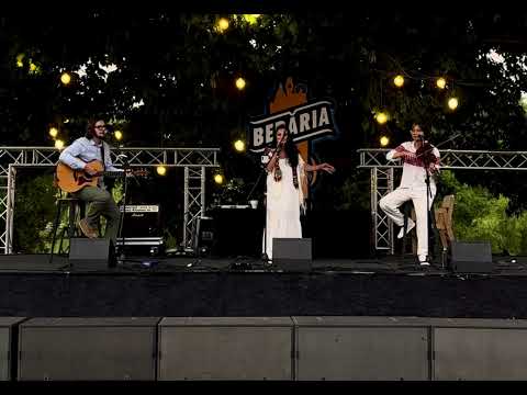 Victoria - Cine iubeşte şi lasă - Live @BerariaH