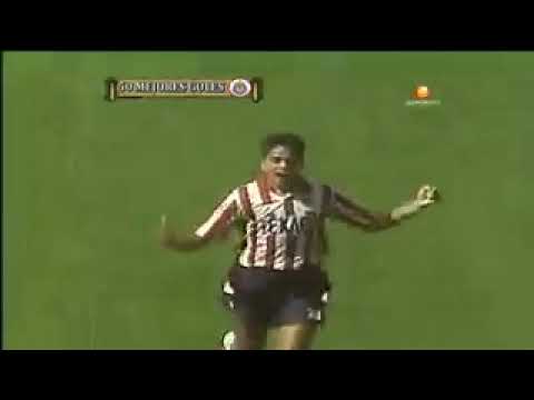 THAT GOAL FROM THE 1992-1993 SEASON AT THE AZTECA STADIUM, WHERE BALCÁZAR SCORED