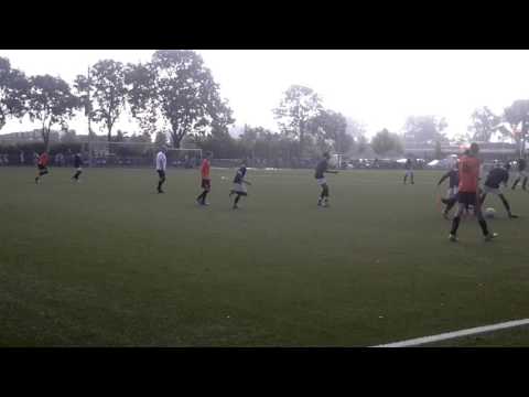 Doelpunt joey lems Spartaan '20 jo15-5 vanaf de middellijn tegen smitshoek