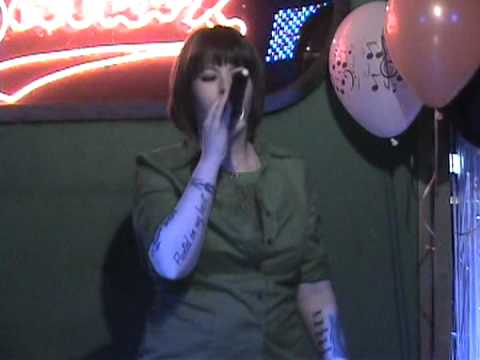 Cheryl_Bobbisox_Barracuda.mpg