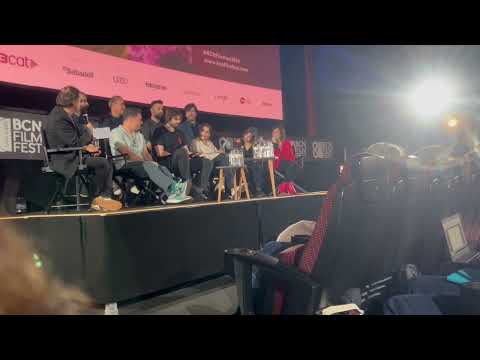 Casa en Flames con Dani de la Orden y actores en el BCN FILM FEST 2024
