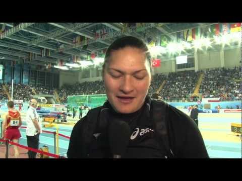 Istanbul 2012 Mixed Zone: Valerie Adams NZL