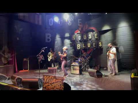 "Try Me On" live at House of Blues