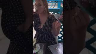 [Breasts] Blonde American beauty is too sexy!