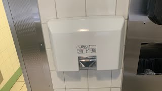 Bobrick Aircraft B-750s l Quinte Mall l Belleville ON l