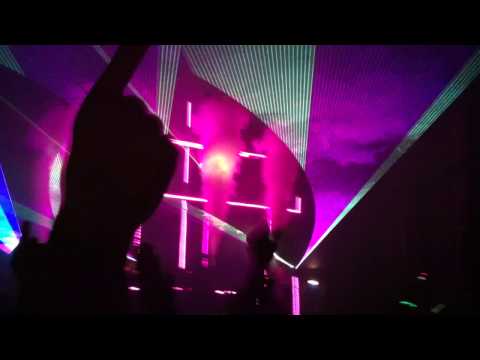 Swedish House Mafia @ Creamfields 2011