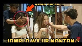 Download lagu JOMBLO AWAS BAPER !!! BAPERIN DEDE GEMES BANDUNG 😍😍 mp3 Download lagu JOMBLO AWAS BAPER !!! BAPERIN DEDE GEMES BANDUNG 😍😍 mp3