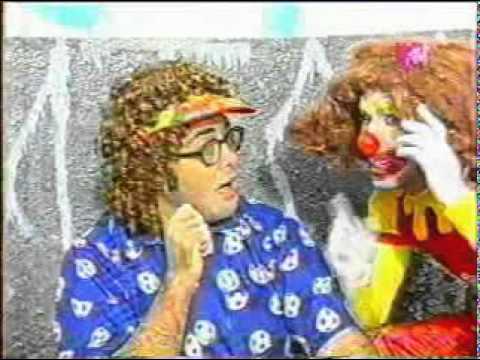 PALHAÇO GOZO - TV PAU