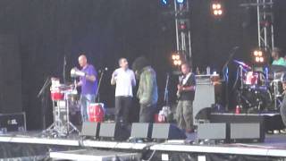 JAH6 Live @ Westerpop 2011 Delft Holland Zij Gelooft In Mij