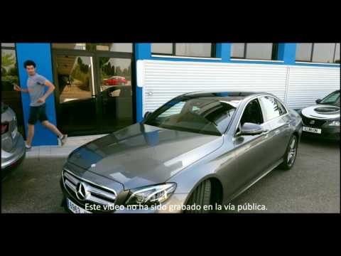 Mercedes-Benz Clase E 2016. Aparcamiento automático | km77.com