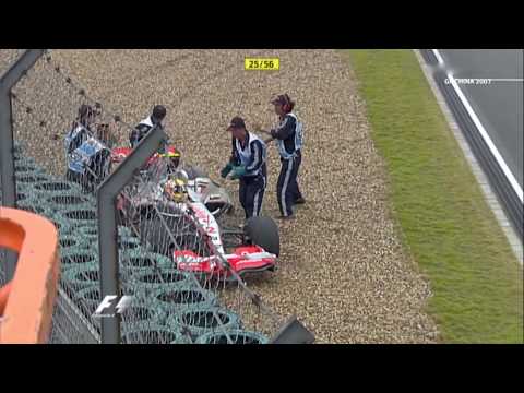 [108050p] Hamilton's mistake in the gravel at the 2007 Chinese Grand Prix