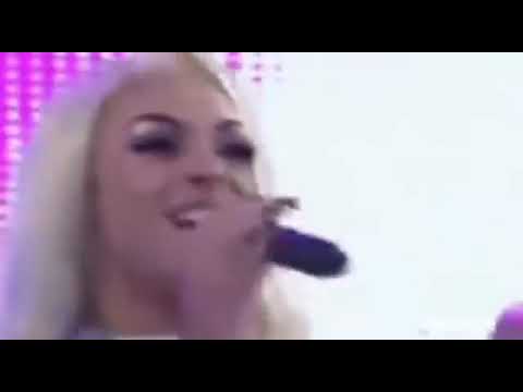 Pabllo Vittar cantando "BUZINA"no "Encontro da Fátima Bernardes![25-03-2019]