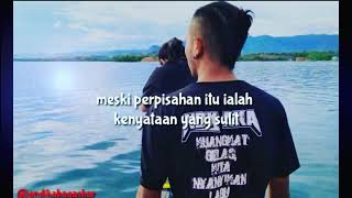 Download lagu Lagu timur. Senyum dalam luka mp3