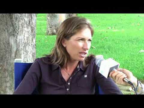 Intervista a Laura Golarsa