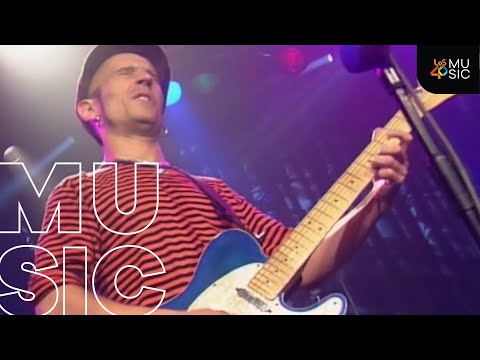 Fito & Fitipaldis - Rojitas las orejas (San Sebastián 2002) | LOS40 Music