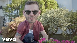 Lonely Music Video