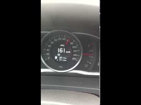 VOLVO S60 D2 ÇEVREYOLU ARAÇ YOL TUTUŞUYLA CİDDİ GÜVEN VERİYOR....