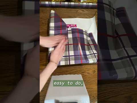 Try this gift wrapping hack for Christmas 🎁 #gifts #christmas