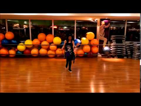 Zumba with Cansu - Es Tu Vida