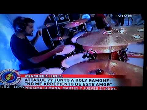 Ataque 77 y los ramonestones -peligro sin codificar