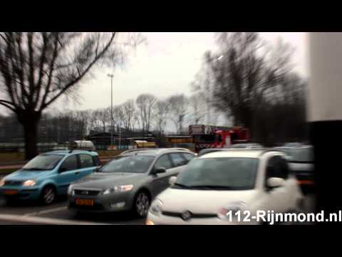AL441 Met spoed over de Vaanweg PRIO 1 RELING 131 BARENDRECHT GEBOUWBRAND
