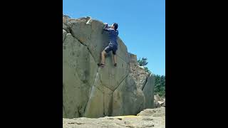 Video thumbnail of ミスレイバック, 1級 (7a). 侍浜 (Samuraihama)