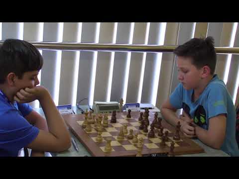 CH12 1.5.  Samuel Piroška - Matej Elbek Musaev 1/2:1/2