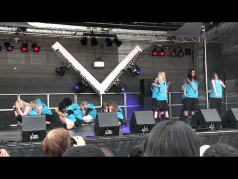 5 Mei 2011 Bevrijdingsfestival Almere -Dance4all-Starkids-hiphop