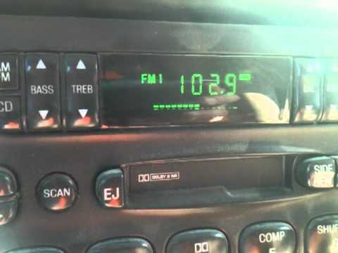 W4 Country WWWW 102.9 FM in Ann Arbor, MI heard in Canton, Ohio. U.S.A.